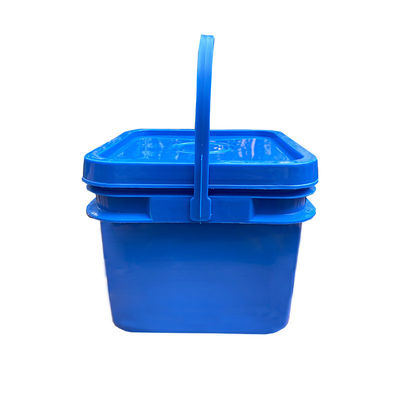 8L 2 Gallon Square Bucket with Lid Made of Durable and Impact-Resistant PP Material