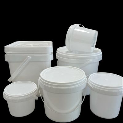 Secure Pet Food Storage 2 Gallon 8L White Plastic Bucket with Lid and Tamper Proof Seal