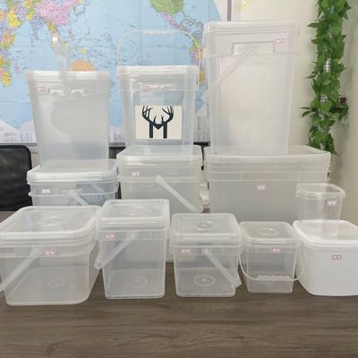 1L 2.5L 2L 3L 4L 5L 10L 18L 20L 5 Gallon Plastic Buckets with 1.0 to 2.5 MM Thickness
