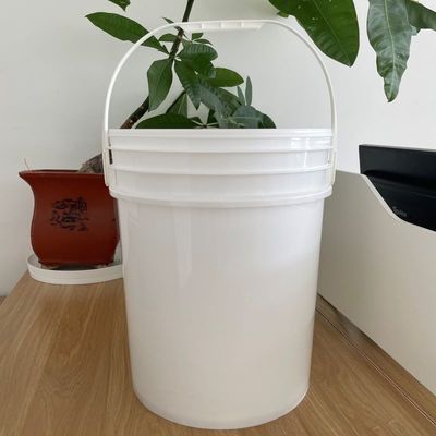 20 Liter Plastic Bucket with Spout Lids and Customize Thickness 1.0 to 2.5 MM Customize