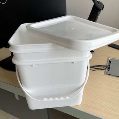 Customizable 15L Square Plastic Pail with Printing Handle and Accessories