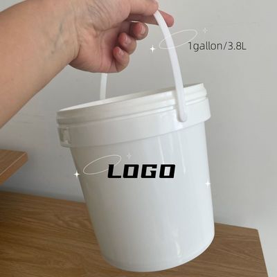 Versatile 2.5 Gallon Plastic Pail for Water Store and Treatment Testing in Industrial