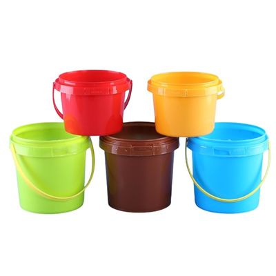 1.0 to 2.5 MM Thickness Plastic Round Color Clear White Bucket with Lid and Versatile