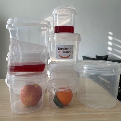 Food Safe Plastic Bucket Transparent Square Container with 1.0 to 2.5 MM Thickness