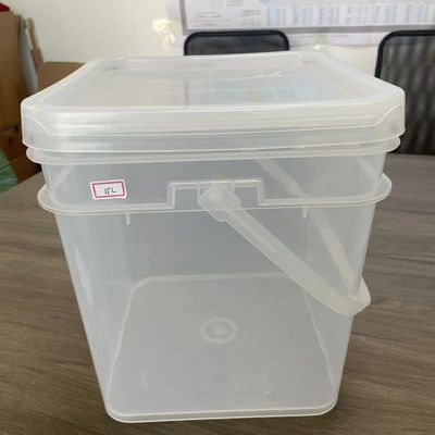 Easy-Opening Plastic Pail with Lid Durable and Environmentally-Friendly