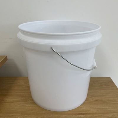 10L Polypropylene Buckets with Lid and Handle OEM Plastic 2 Gallon Paint Container