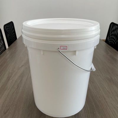 20L Black Plastic Bucket for Tools Buckets Lid and Handle Accessory Package