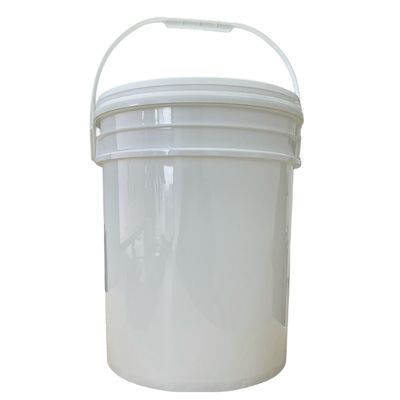 Round and Durable 18 Liter 5 Gallon Plastic Bucket with Spout Lid for Paint Packaging
